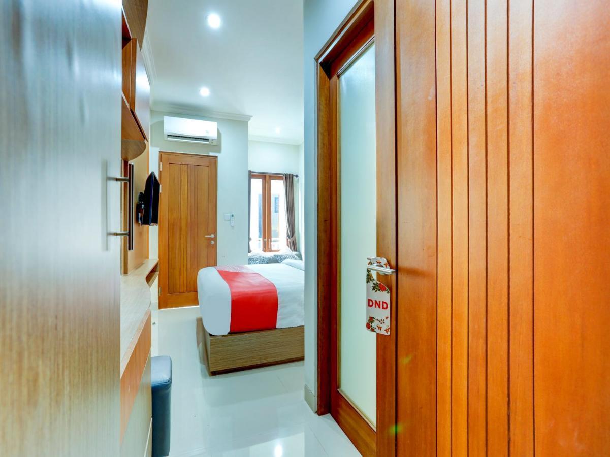 Super Oyo Capital O 90291 Vin Stay Petanu Pesanggaran Esterno foto