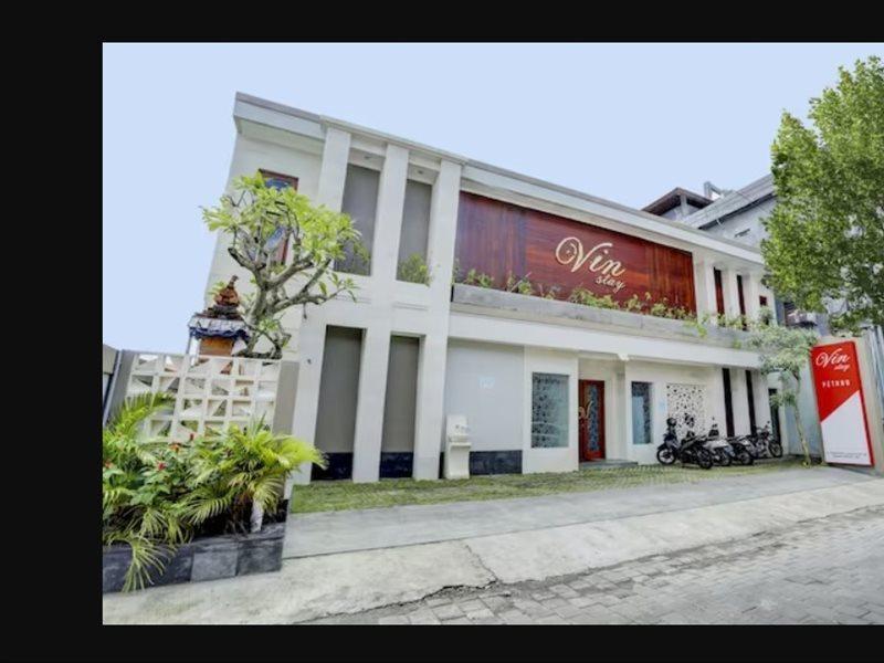 Super Oyo Capital O 90291 Vin Stay Petanu Pesanggaran Esterno foto
