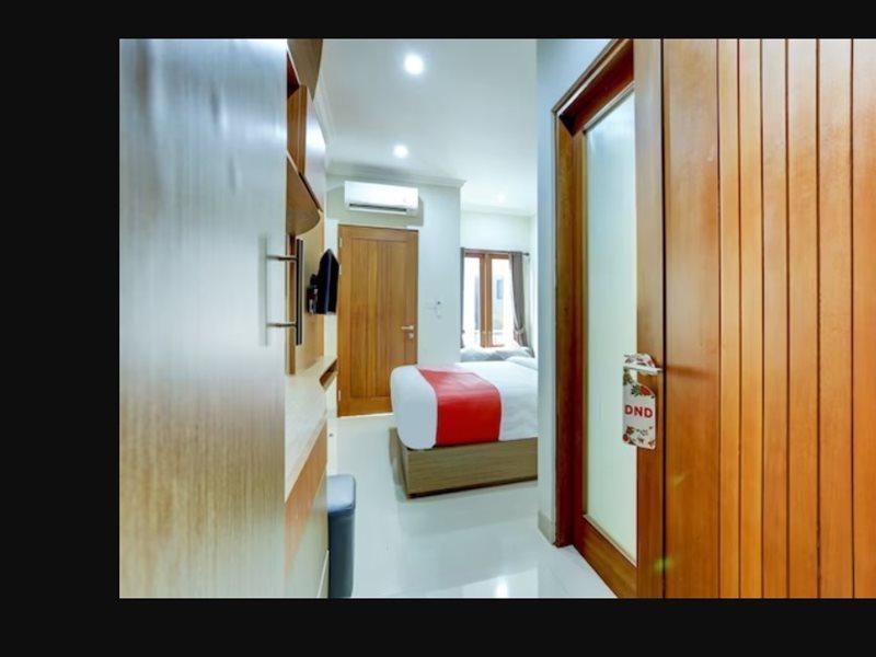 Super Oyo Capital O 90291 Vin Stay Petanu Pesanggaran Esterno foto